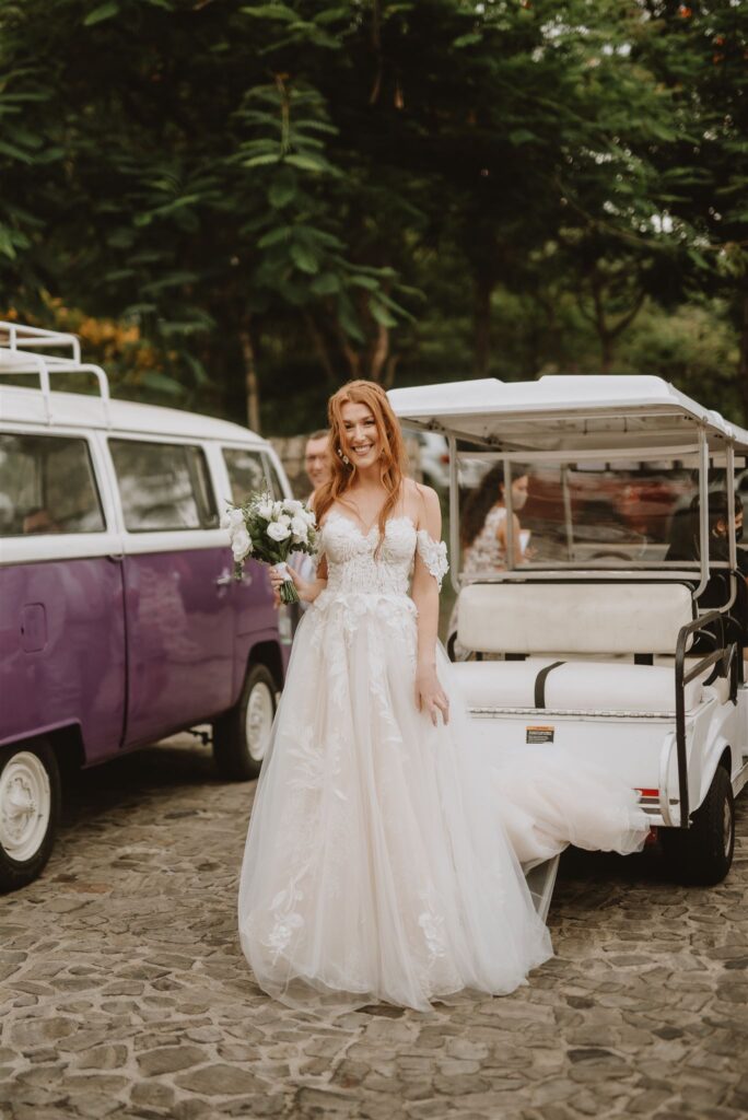 photography of happy bride in costa rica