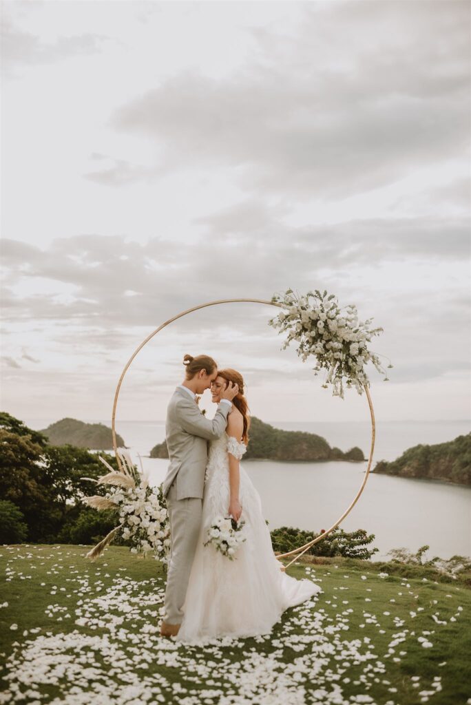 ocean view wedding in costa rica